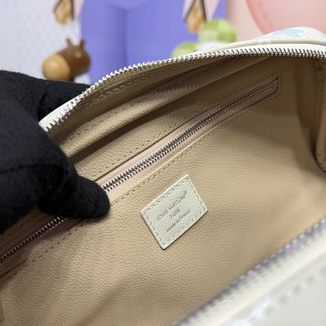 Louis vuitton original calfskin locker dopp kit M12645 white 