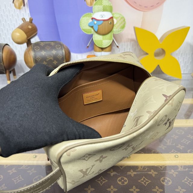 Louis vuitton original canvas small locker dopp kit M29426 beige