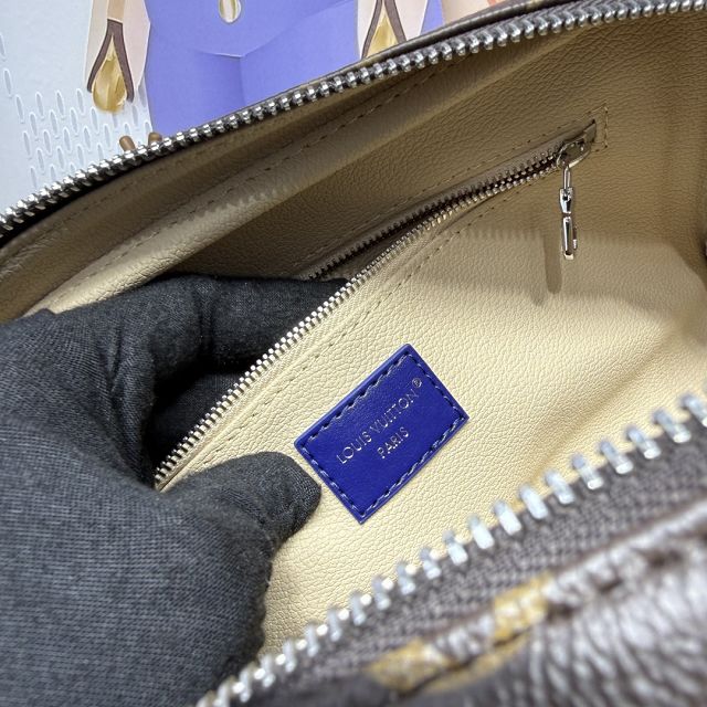 Louis vuitton original monogram canvas dopp kit pouch M28371