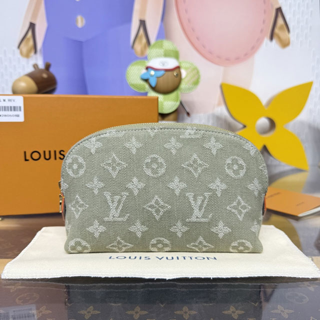 Louis vuitton original denim pochette cosmetique M28050
