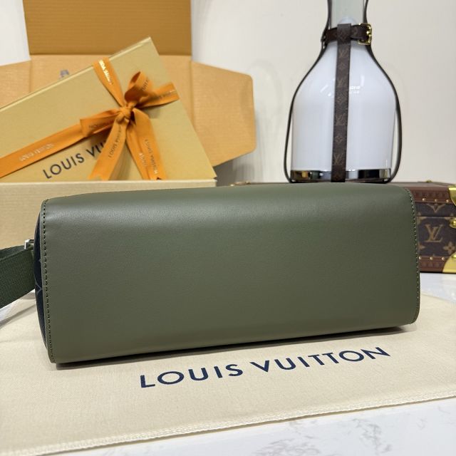 Louis vuitton original monogram eclipse courrier messenger bag M28629 green