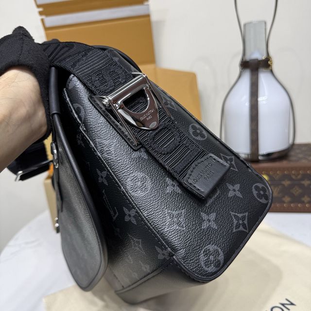 Louis vuitton original monogram eclipse courrier messenger bag M28630