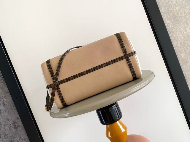Louis vuitton original calfskin express travel MM M2A076 oat