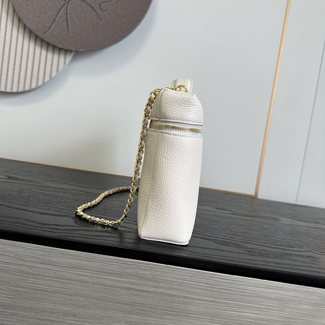 CC grained calfskin top handle flap bag AS6473 white