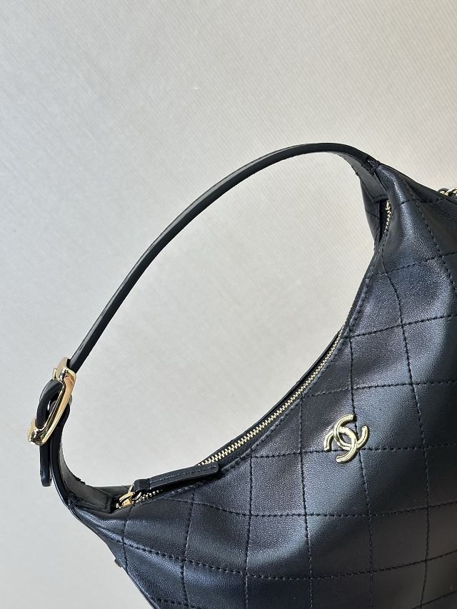 CC original lambskin clutch with chain AP5429 black