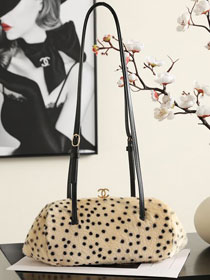 CC shearling clutch with strap AP5360 bige