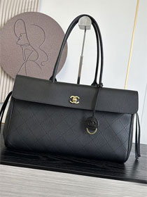 CC grained calfskin medium shopping bag AS6428 black