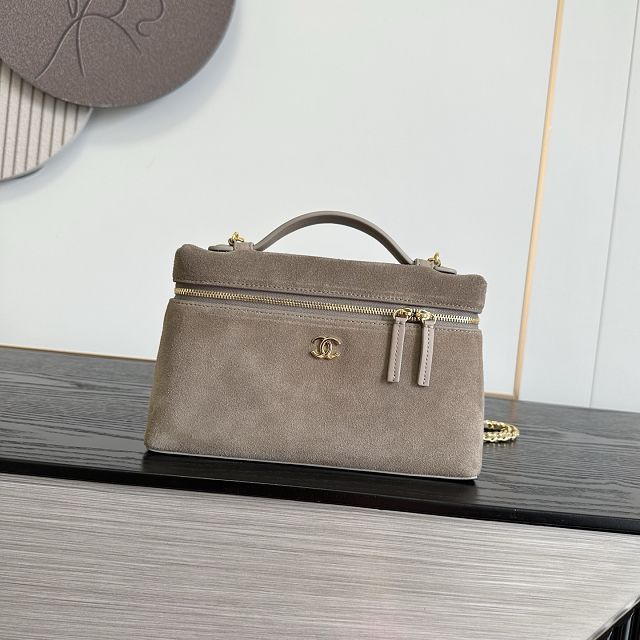 CC suede calfskin large vanity with chain AP5347 grey