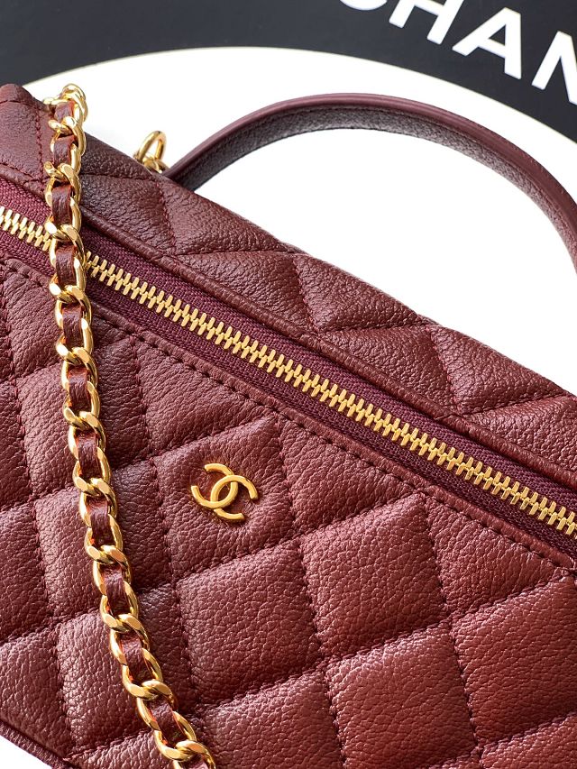 CC calfskin vanity with chain AP5195 bordeaux