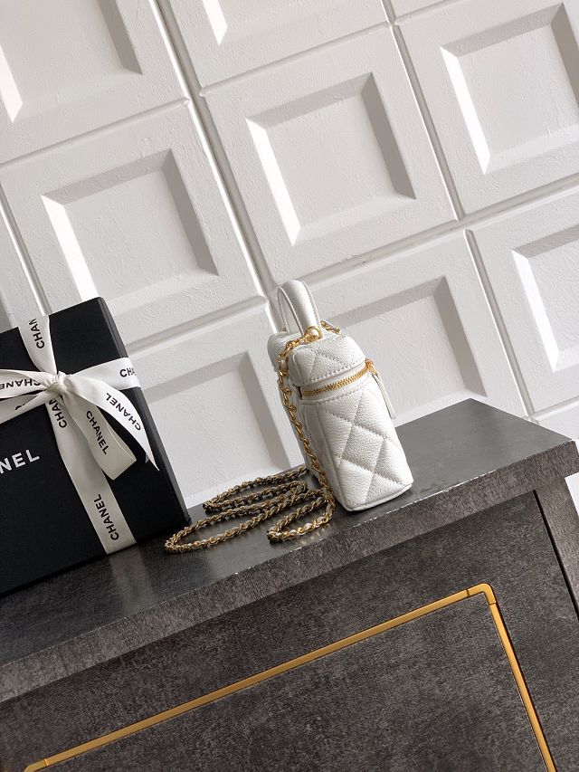 CC calfskin vanity with chain AP5195 white