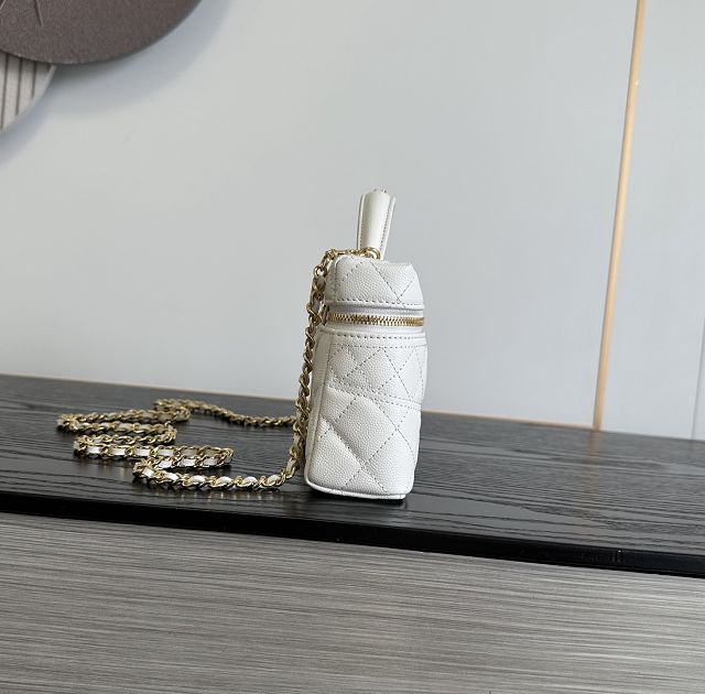 CC grained calfskin vanity with chain AP5475 white