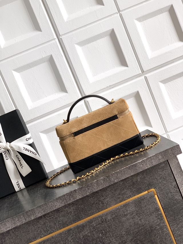 CC suede calfskin vanity case AP4483