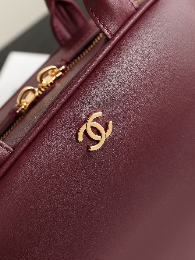 CC calfskin clutch with strap AP5528 bordeaux
