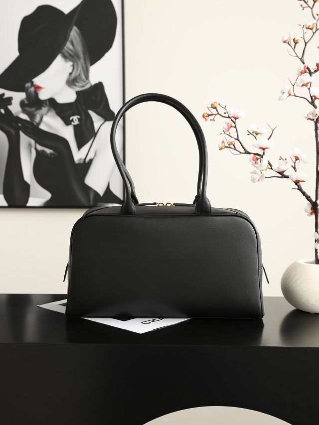 CC calfskin large bowling bag AS6211 black