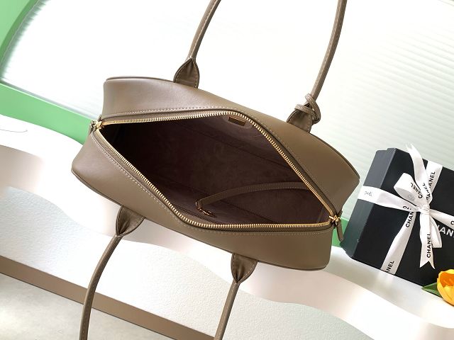 CC calfskin large bowling bag AS6211 khaki