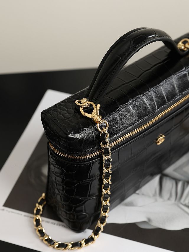 CC crocodile calfskin vanity with chain AP5195