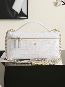 CC crocodile calfskin vanity with chain AP5438