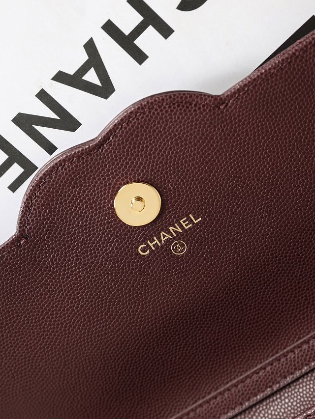 CC grained calfskin wallet on chain AP5455 bordeaux