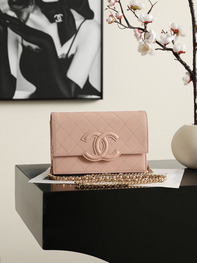 CC grained calfskin wallet on chain AP5455 pink
