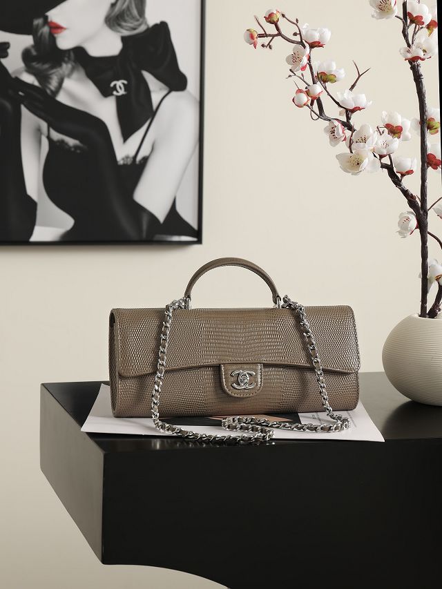 CC lizard calfskin clutch with chain AP5280 