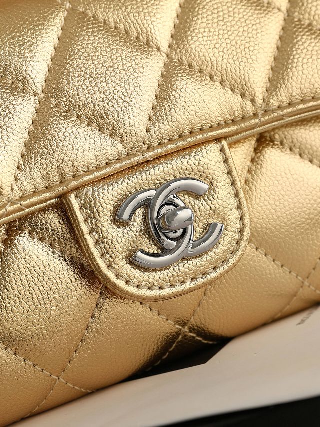 CC grained calfskin clutch with chain AP5280 gold