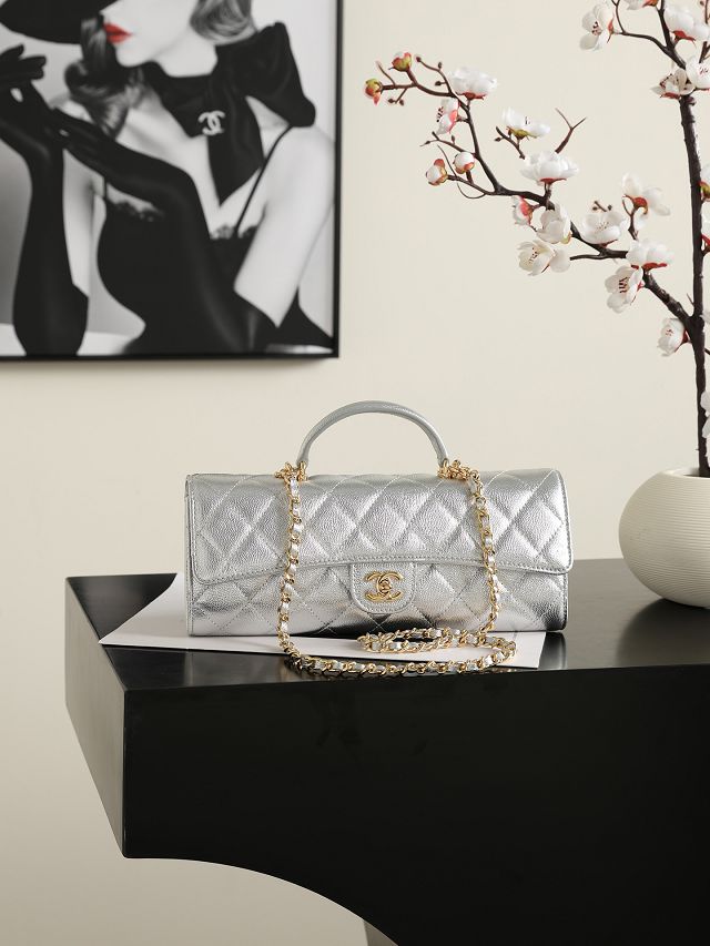 CC grained calfskin clutch with chain AP5280 silver