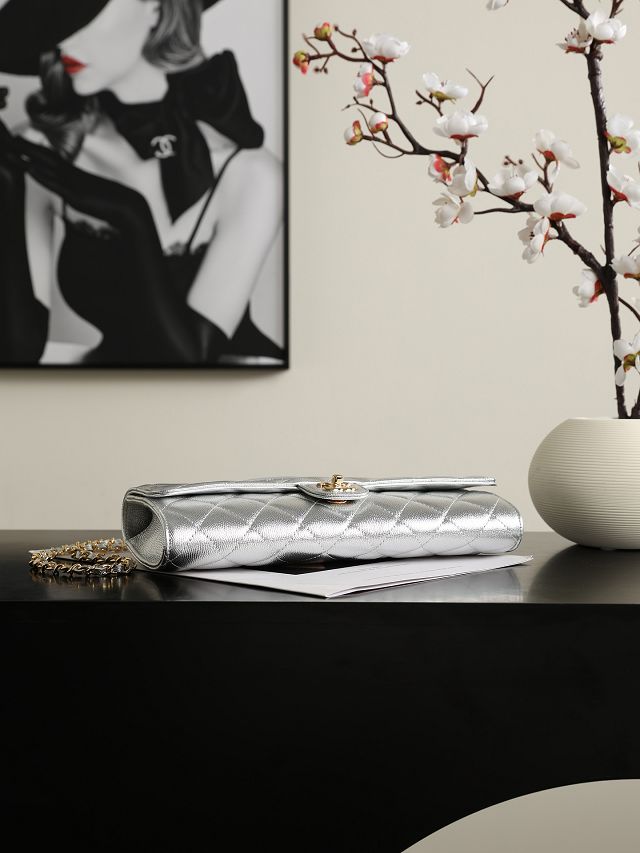 CC grained calfskin clutch with chain AP5280 silver