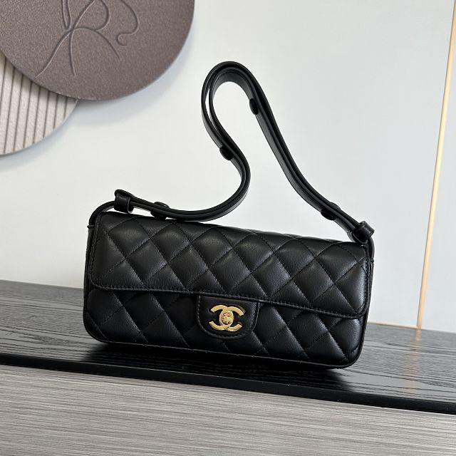 CC lambskin flap bag AS6577 black