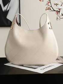 CC lambskin large hobo handbag AS6601 white