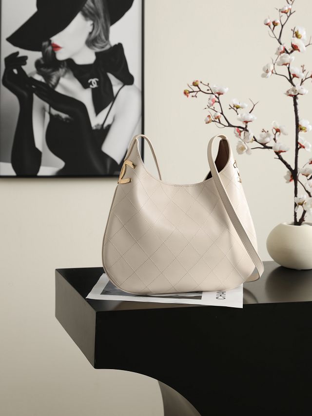 CC lambskin large hobo handbag AS6601 white