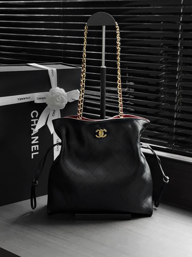 CC lambskin small shopping bag AS6495 black 
