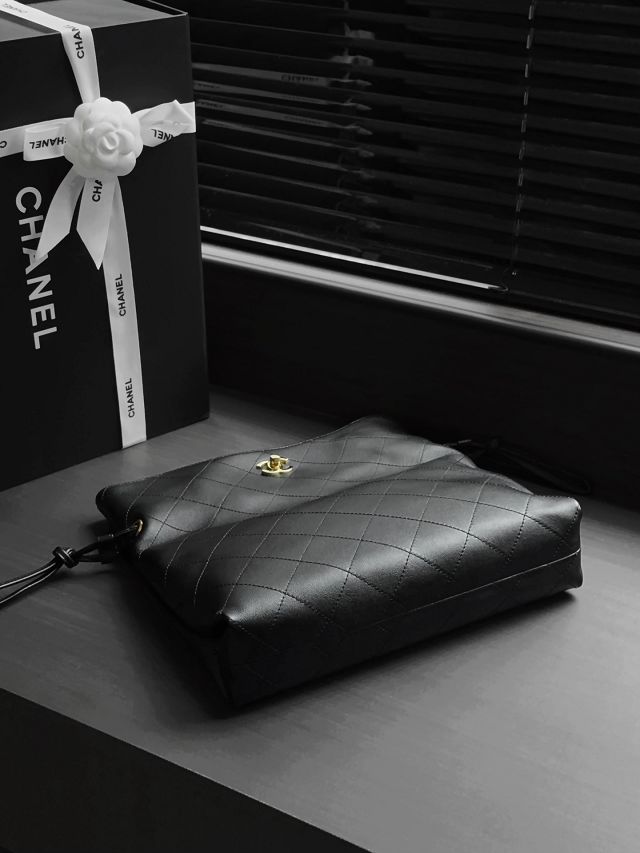 CC lambskin small shopping bag AS6495 black 
