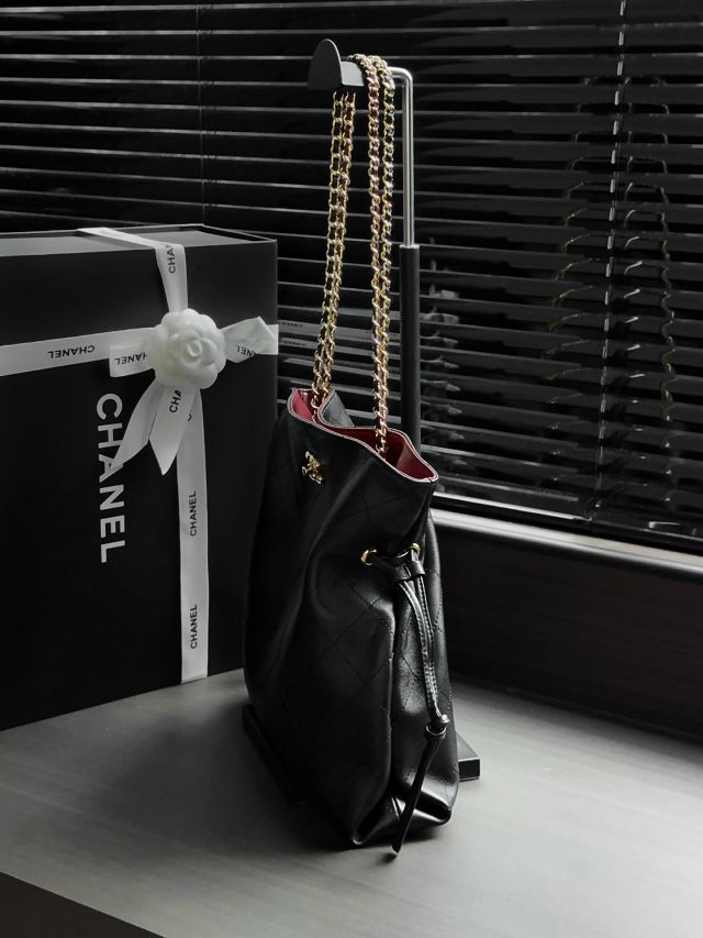 CC lambskin small shopping bag AS6495 black 
