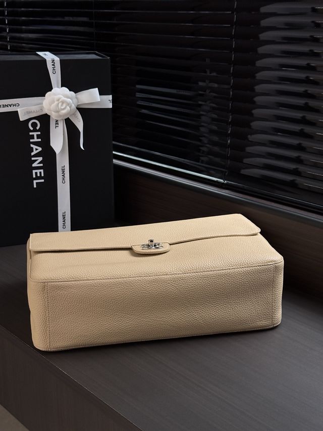 CC grained calfskin maxi flap bag AS6233 beige