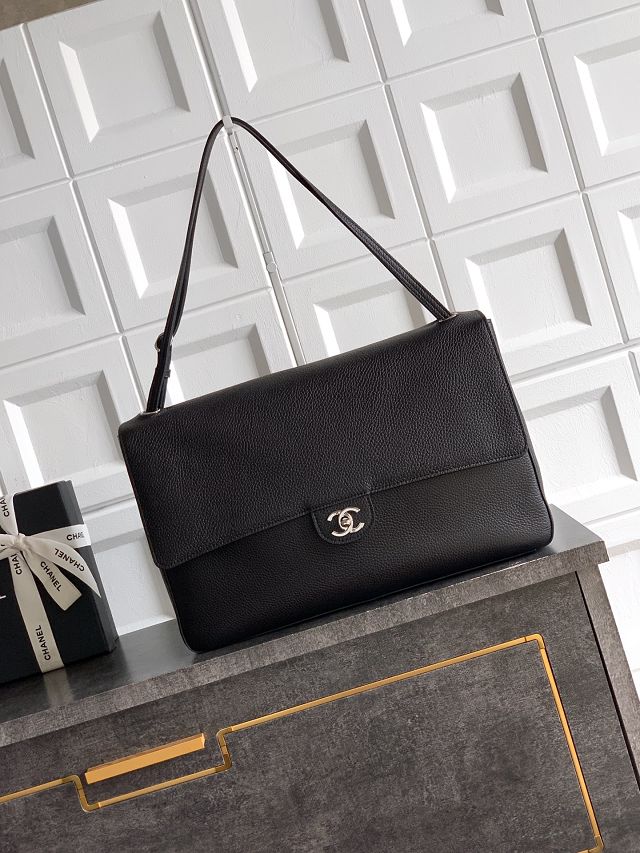 CC grained calfskin maxi flap bag AS6233 black