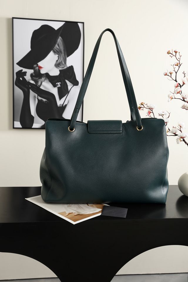 CC grained calfskin large shopping bag AS6245 dark green