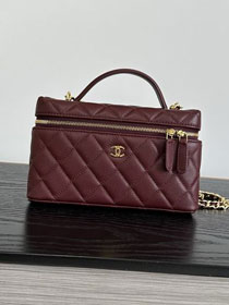 CC grained calfskin small vanity with chain AP5346 bordeaux