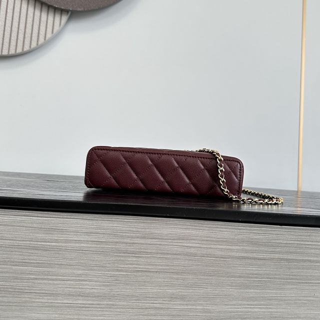 CC grained calfskin small vanity with chain AP5346 bordeaux
