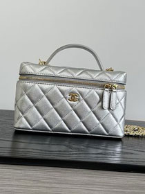 CC grained calfskin small vanity with chain AP5346 silver